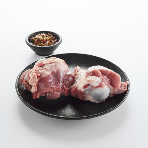 1 LAMB  MEAT WITH BONE 500 g